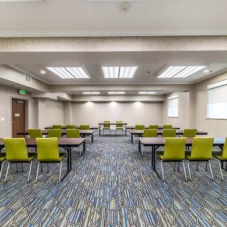 Holiday Inn Express & Suites Fort Worth - Fossil Creek By Ihg Dış mekan fotoğraf