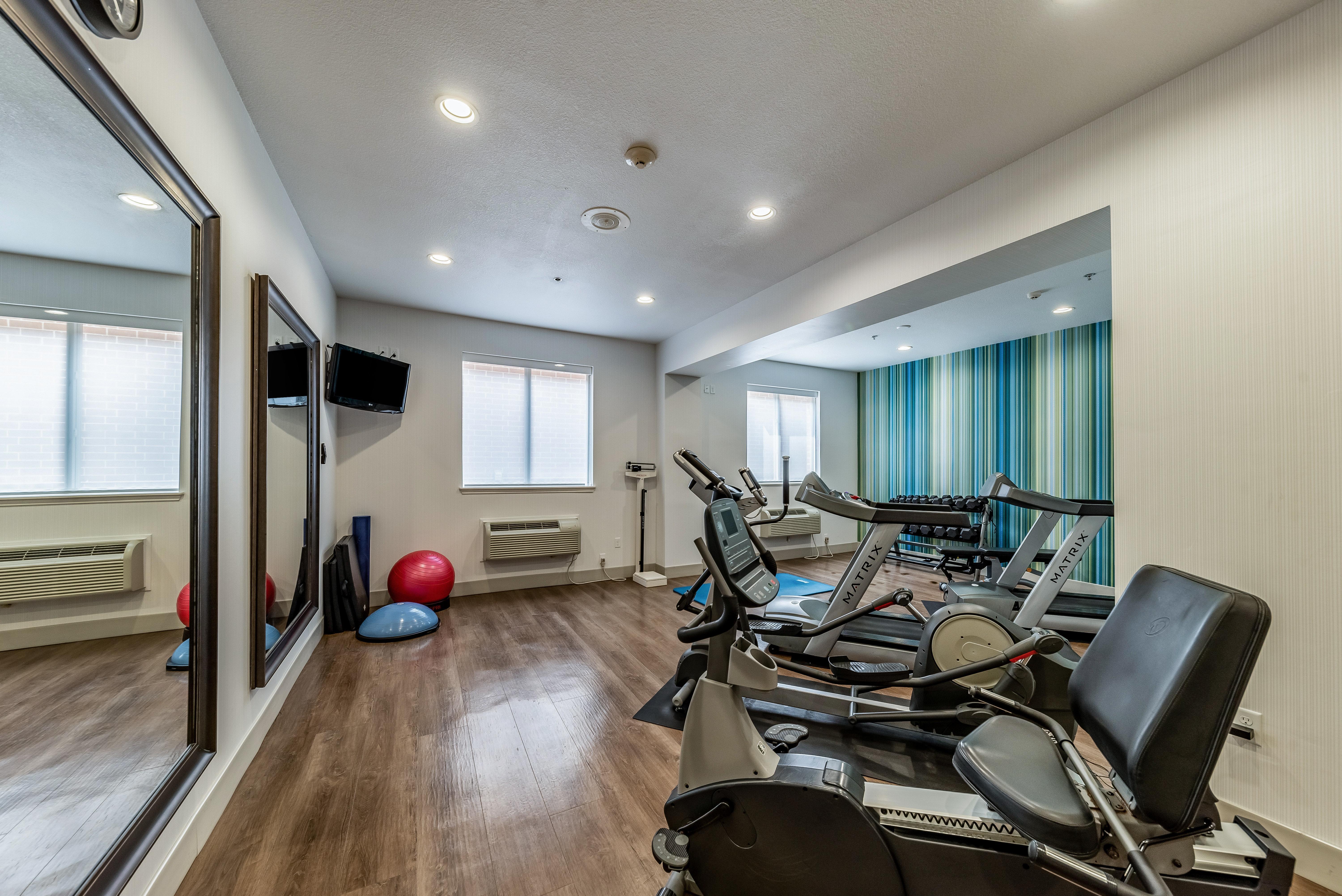 Holiday Inn Express & Suites Fort Worth - Fossil Creek By Ihg Dış mekan fotoğraf